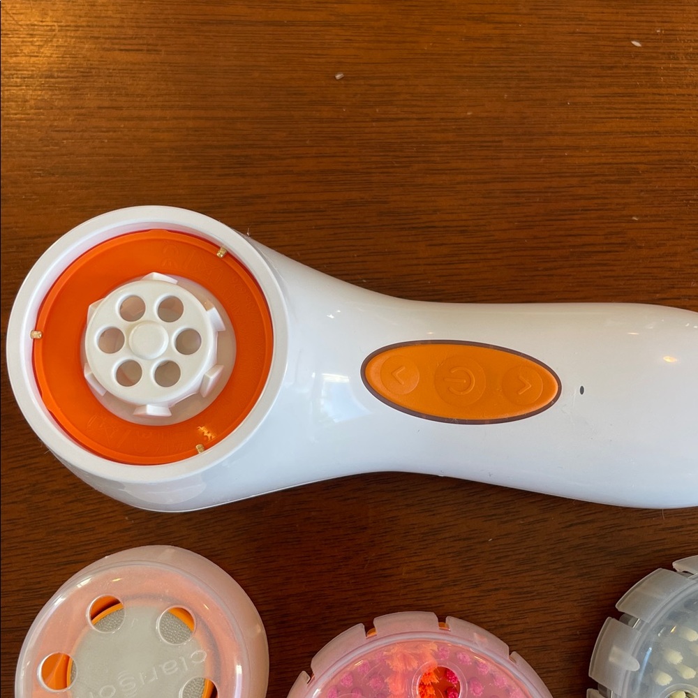 Clarisonic Pedi - Picture 3 of 5